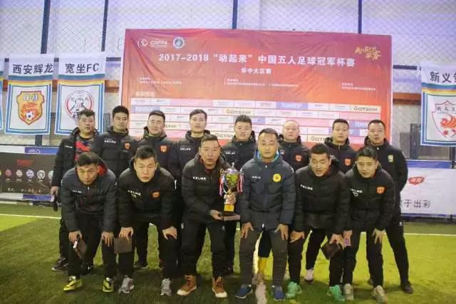 意甲-吉鲁破门本纳塞尔助攻 AC米兰1-1萨勒尼塔纳