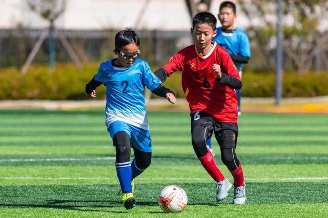 斯诺克世锦赛：丁俊晖成功晋级 16强战对阵赵心童