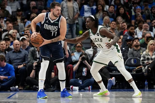 范迪克：取代克洛普非常艰巨但斯洛特干得很好