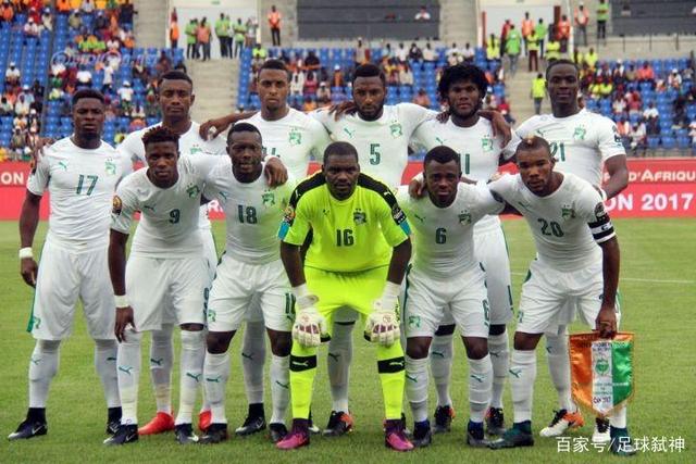 FIFA官网：成都蓉城中场杨明洋会籍变更为中国足协